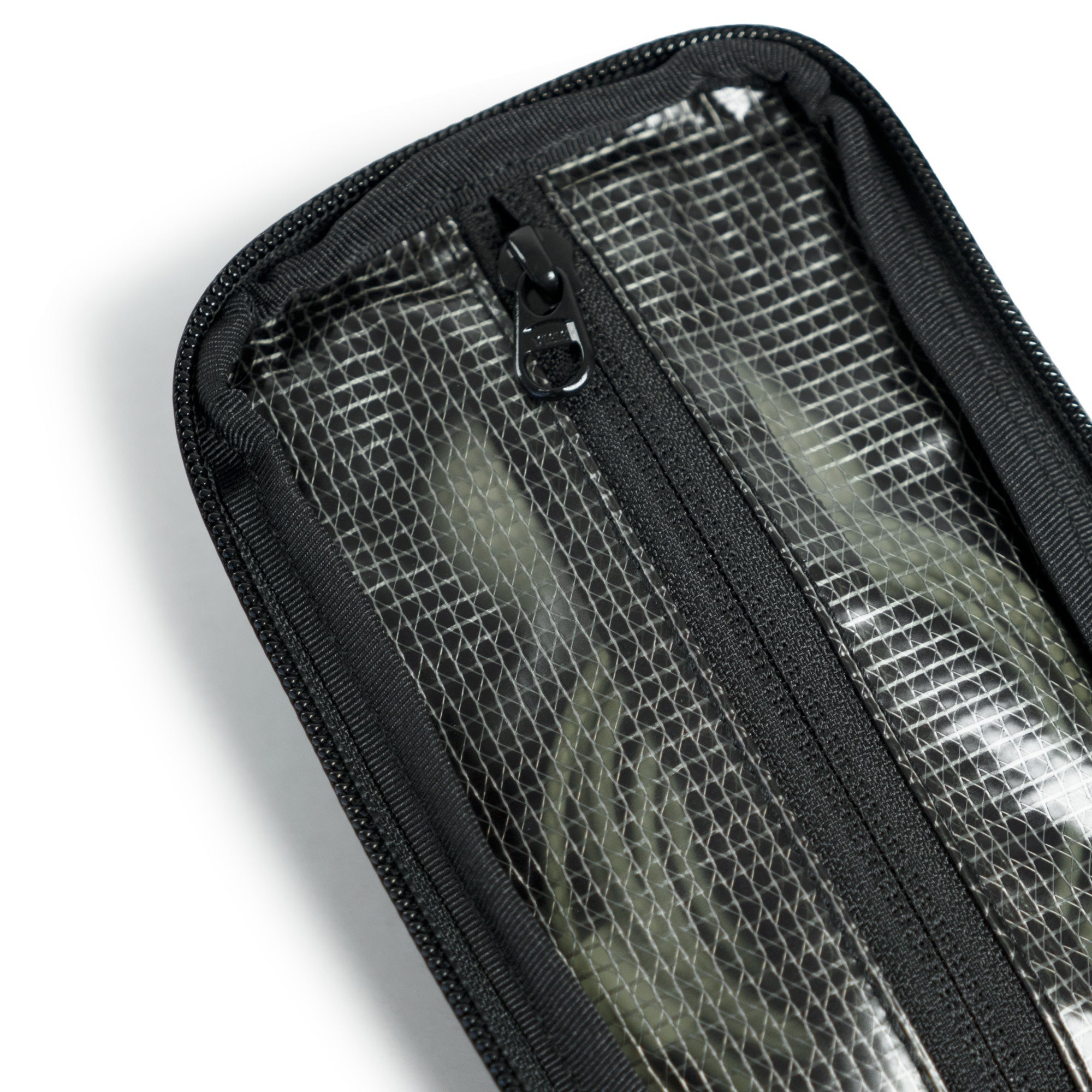 The Division - Quarter Pouch | X50 Multicam Black