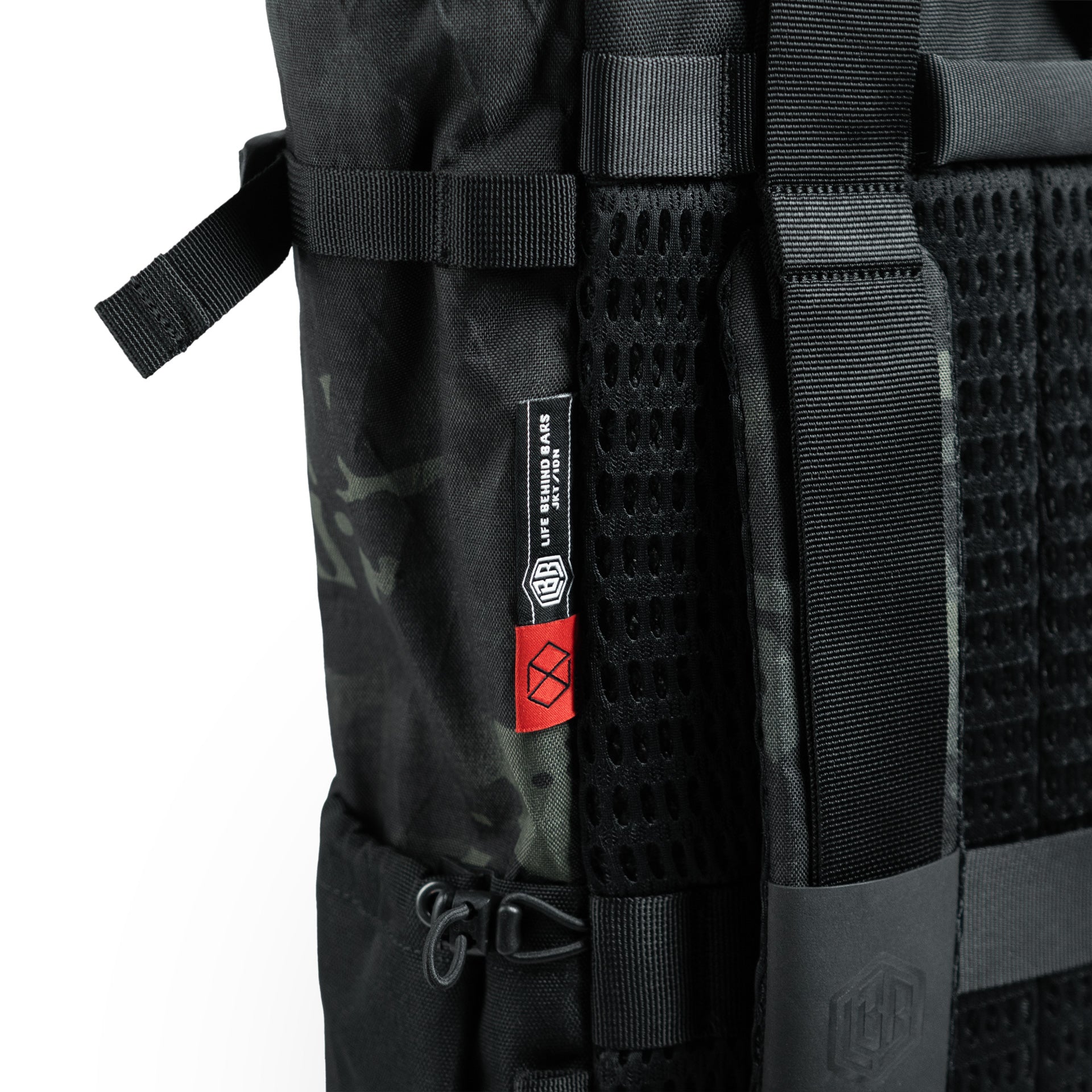 The Transition | X50 Multicam Black