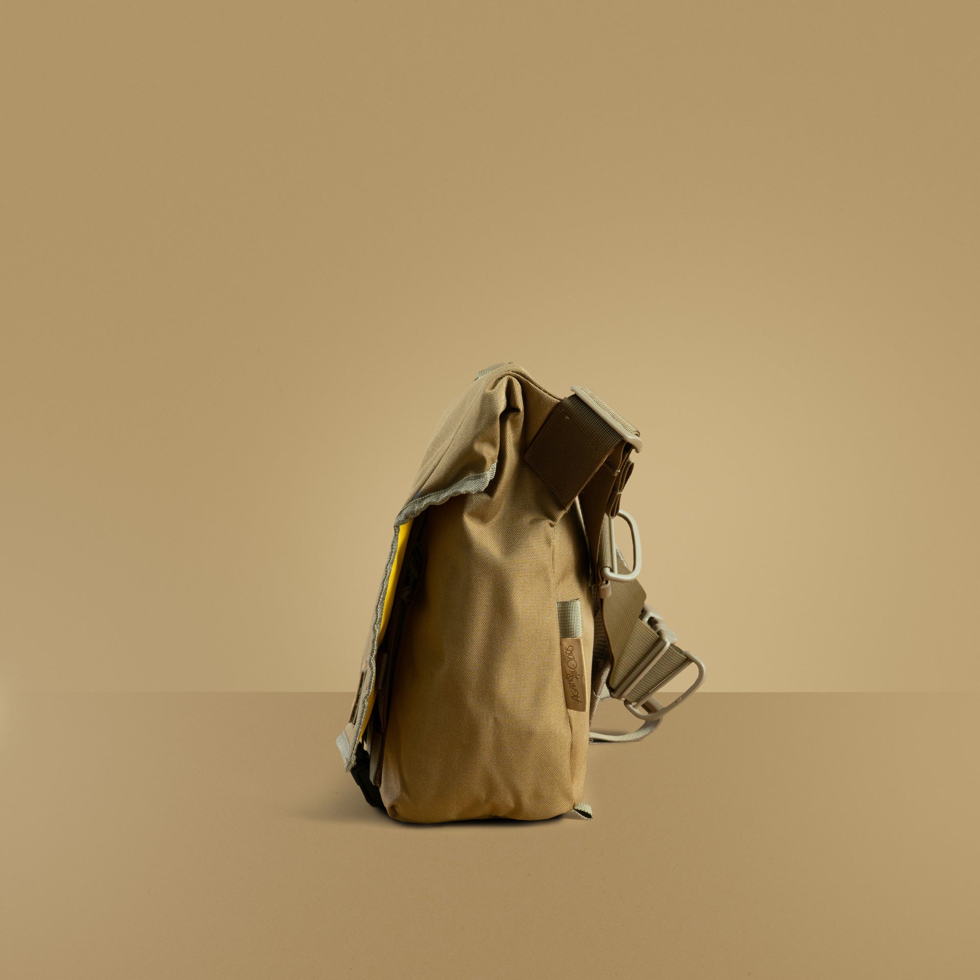 The Echelon [S] 'Mono: Desert'