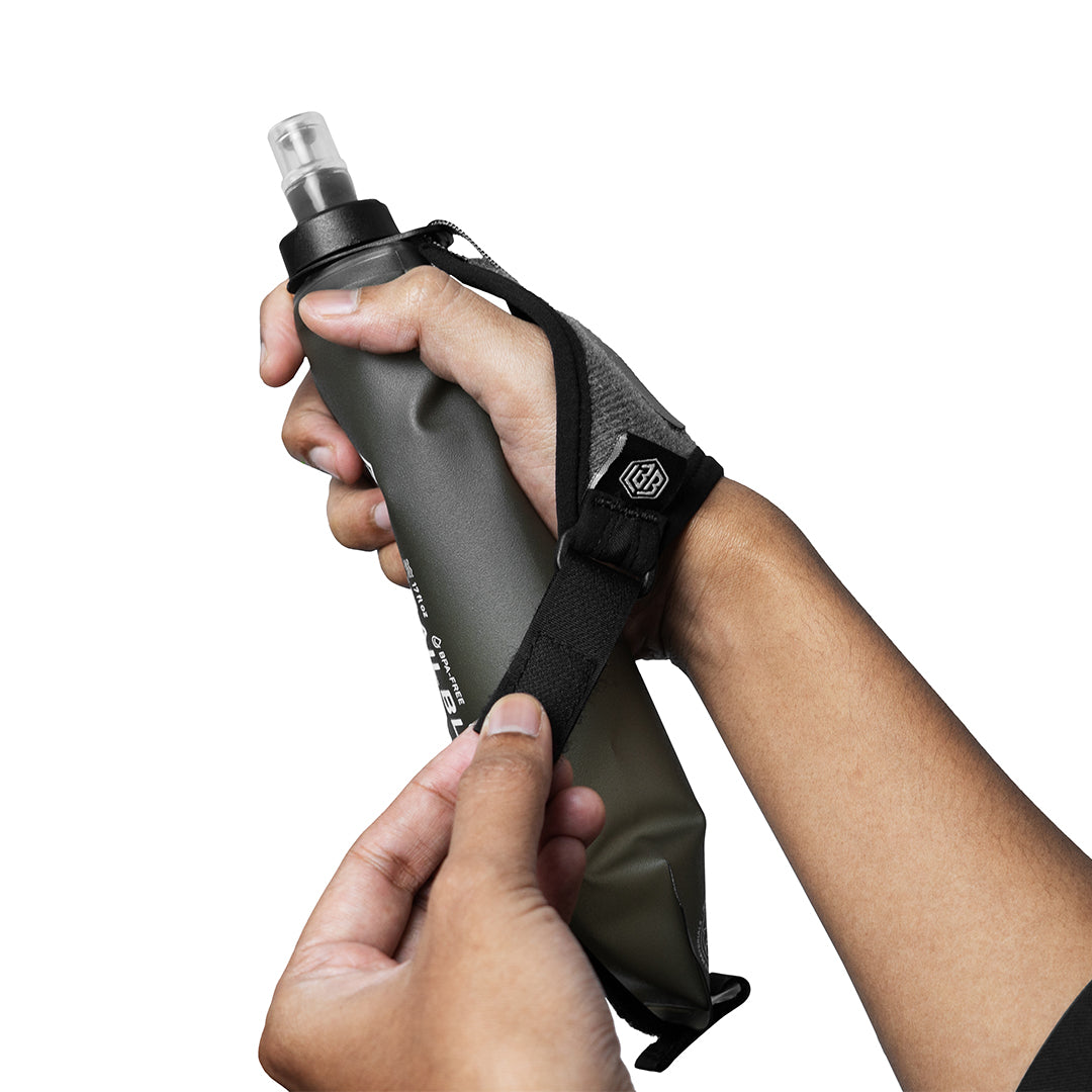 Hand Harness with Soft Flask Bundle